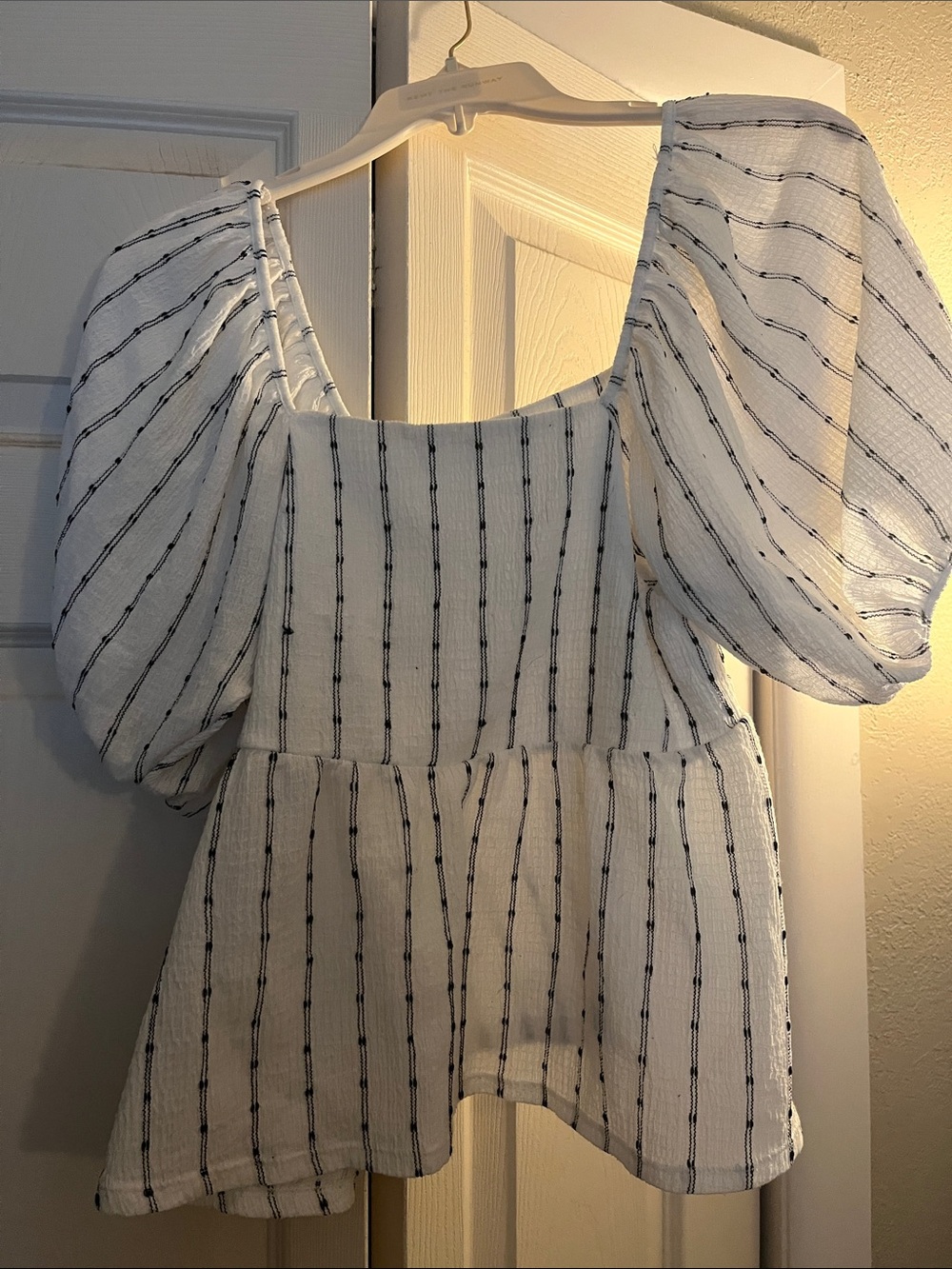 Madewell White Textured Square-Neck Puff-Sleeve Peplum Top